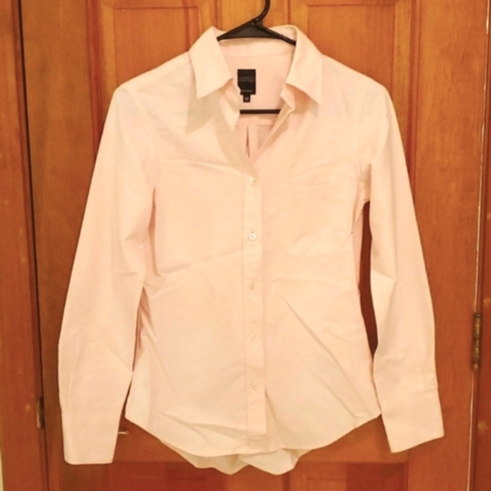 Barney's New York classic pink cotton button down women's Size 36